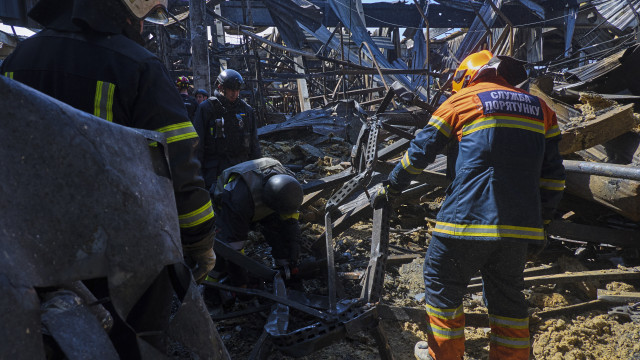 Ukraine Debris